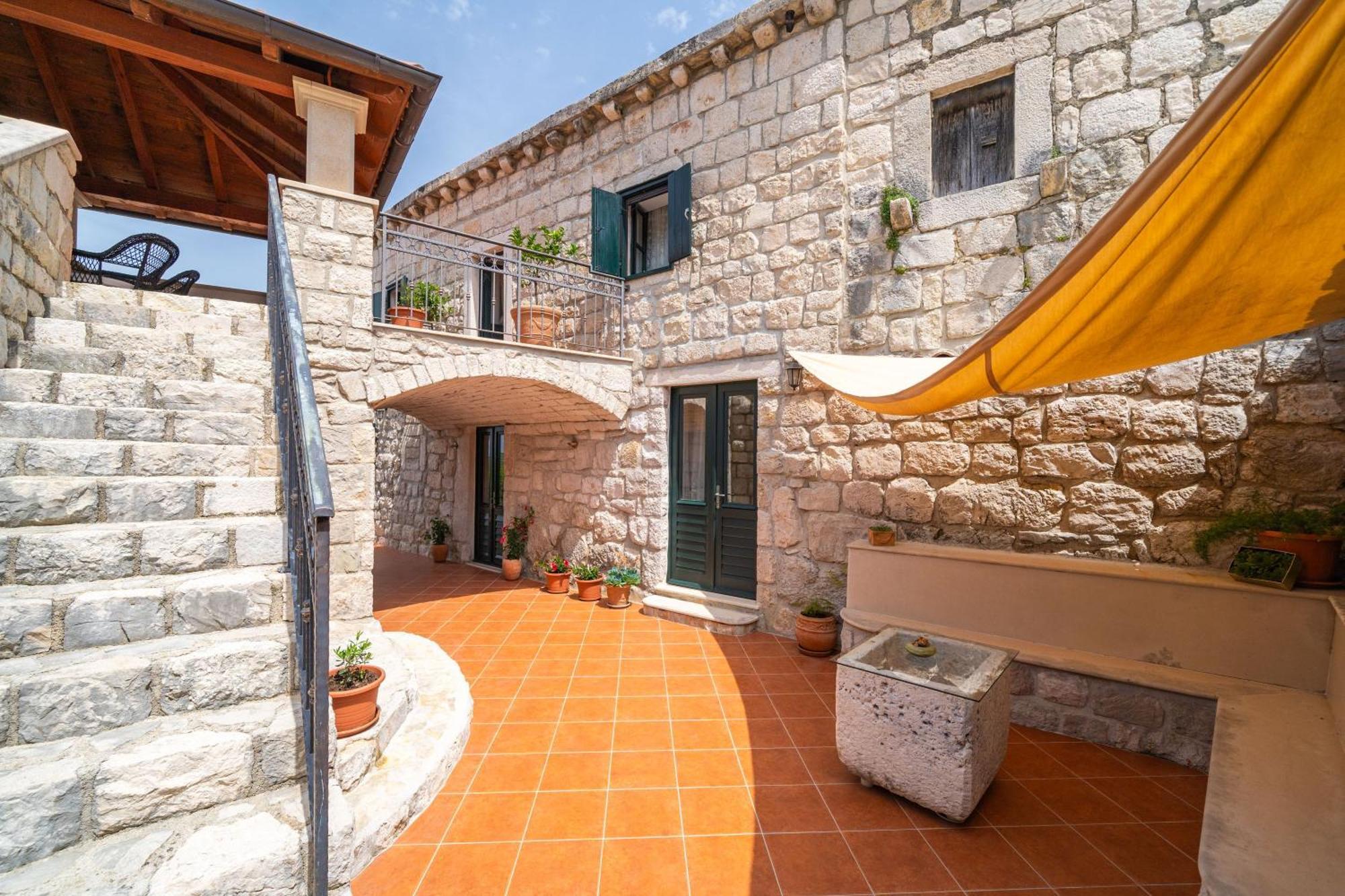 Holiday Home Majkovi Slano Luaran gambar